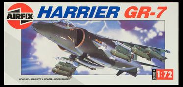 Airfix_Harrier GR-7_W090070