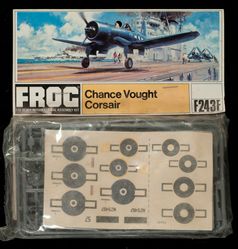 Frog_Chance Vought Corsair_W510253