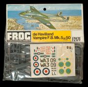 Frog_de Havilland Vampire FB Mk 5 or 50_W510241