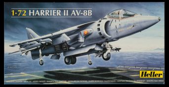 Heller_Harrier 2 AV-8B_W190178