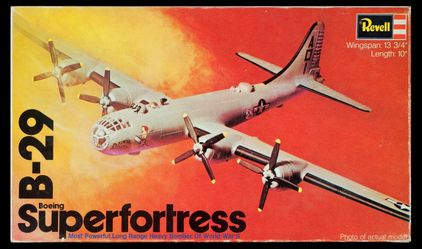 Revell_B-29 Superfortress_W130135