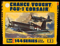 Revell_Chance Vought F4U-1 Corsair_W130150