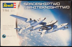 Revell_Spaceship2+Whiteknight2_W111_0963