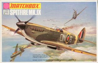 Spitfire MK.IX_102_28